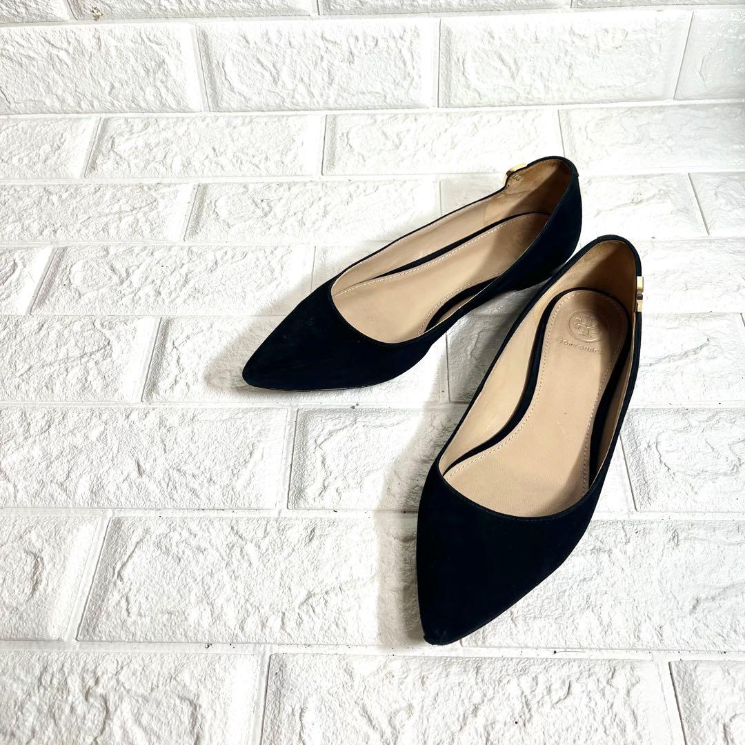 【美品】TORY BURCH メタルロゴ　ポインテッドトゥ フラットシューズ