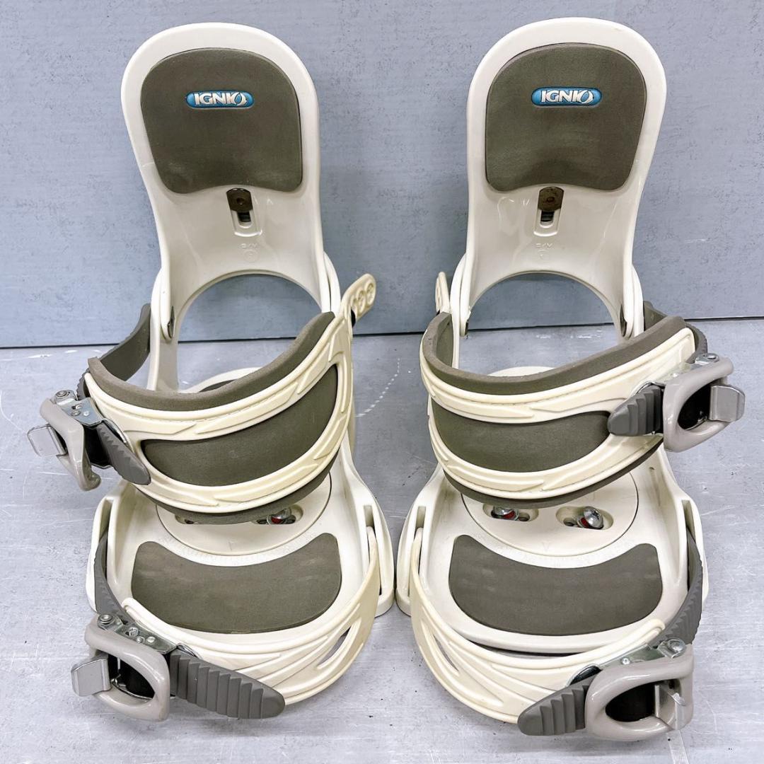 【3点セット】ジュニアスノーボード WORLD INDUSTRIES 126cm