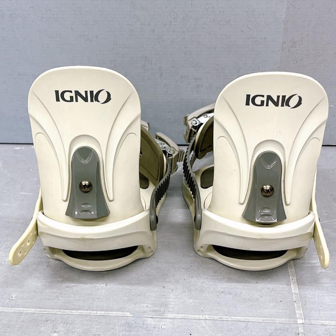 【3点セット】ジュニアスノーボード WORLD INDUSTRIES 126cm