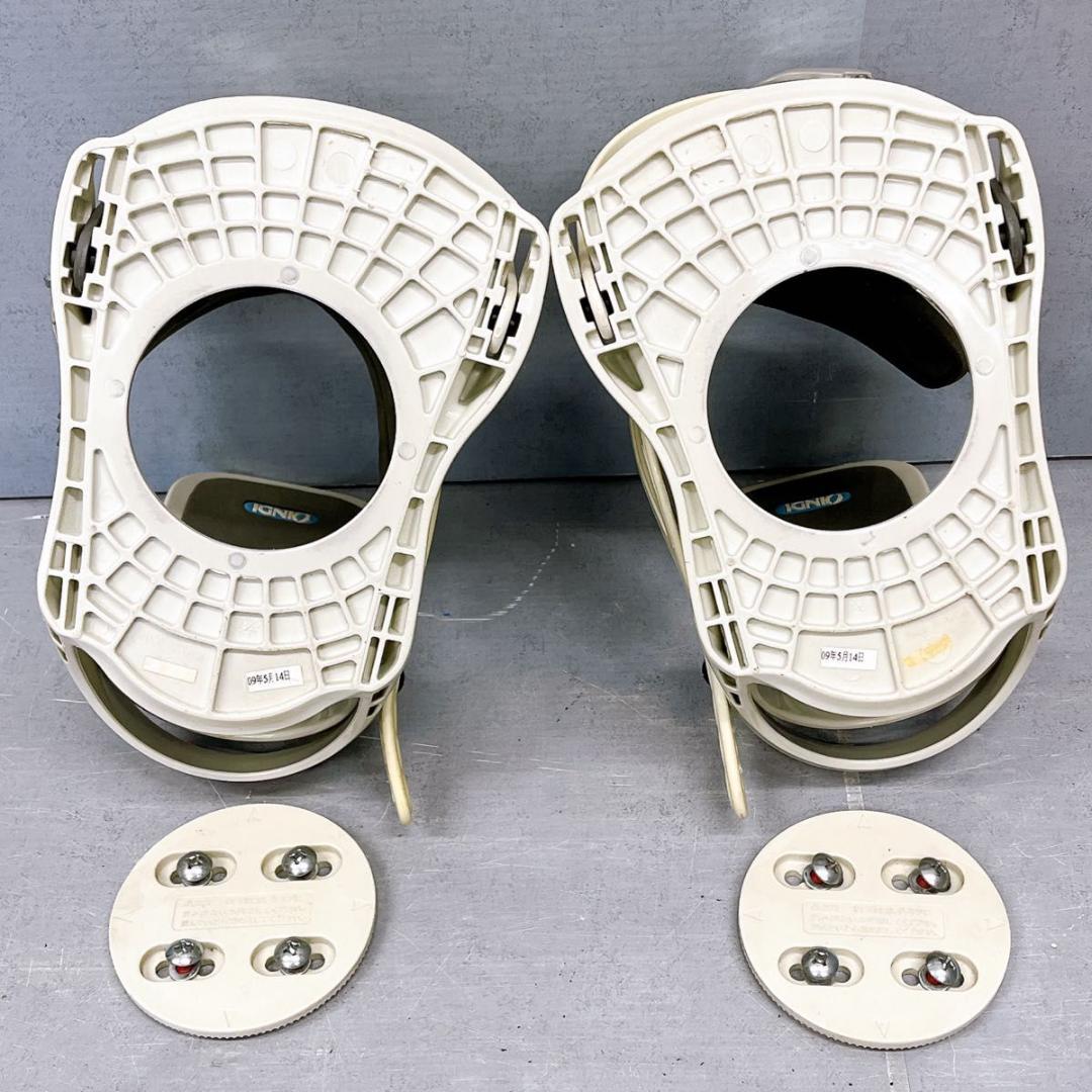 【3点セット】ジュニアスノーボード WORLD INDUSTRIES 126cm