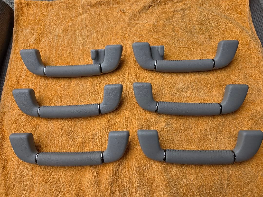 アルファード/ヴェルファイア アシストグリップ レクサス流用　レザー トヨタ純正