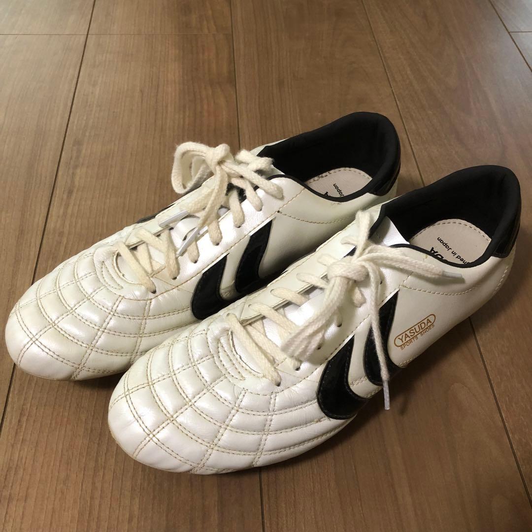 ヤスダ　サッカースパイク 27.0cm