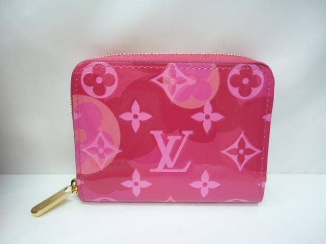 ヴィトン モノグラム ヴェルニ ジッピーパース フューシャ 財布　a