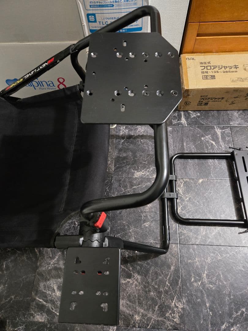 Next Level Racing GTLite レーシングコックピット シート