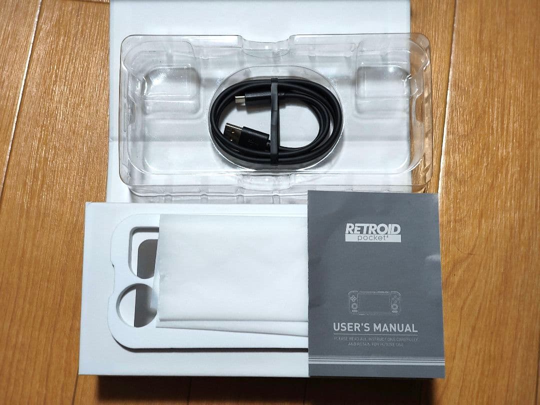 中古 Retroid Pocket 4Pro 16bitカラー