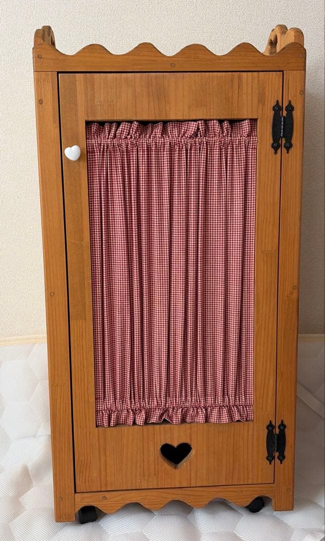 カントリー家具　木製　ハート