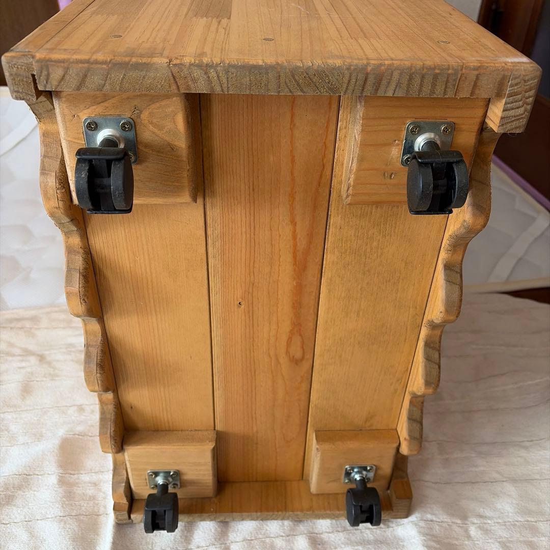 カントリー家具　木製　ハート