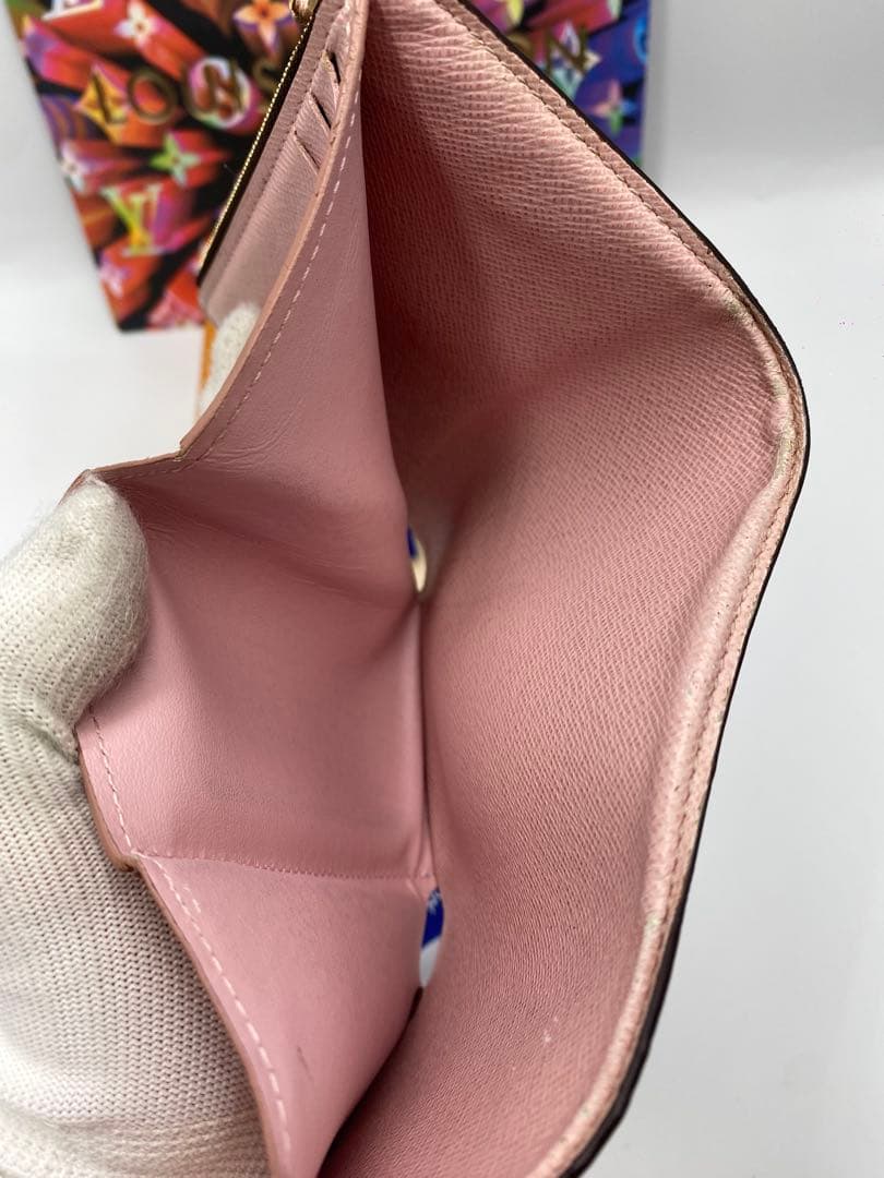 ルイヴィトン　モノグラム　ポルトフォイユ　ヴィクトリーヌ　財布　三つ折り財布