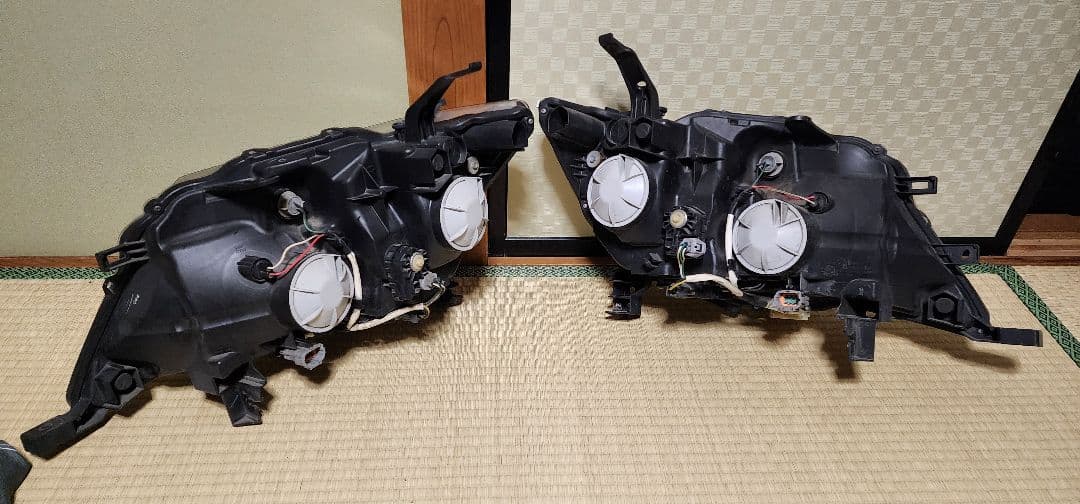 日産 セレナ FC26(2013) （2個口発送・直接引取も可）