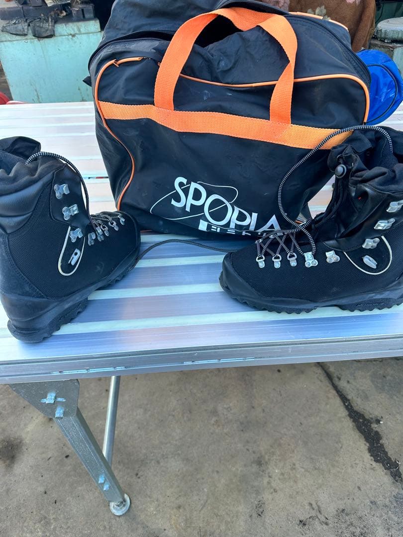 Nordica スキー用ブーツ ブラック バッグ付き