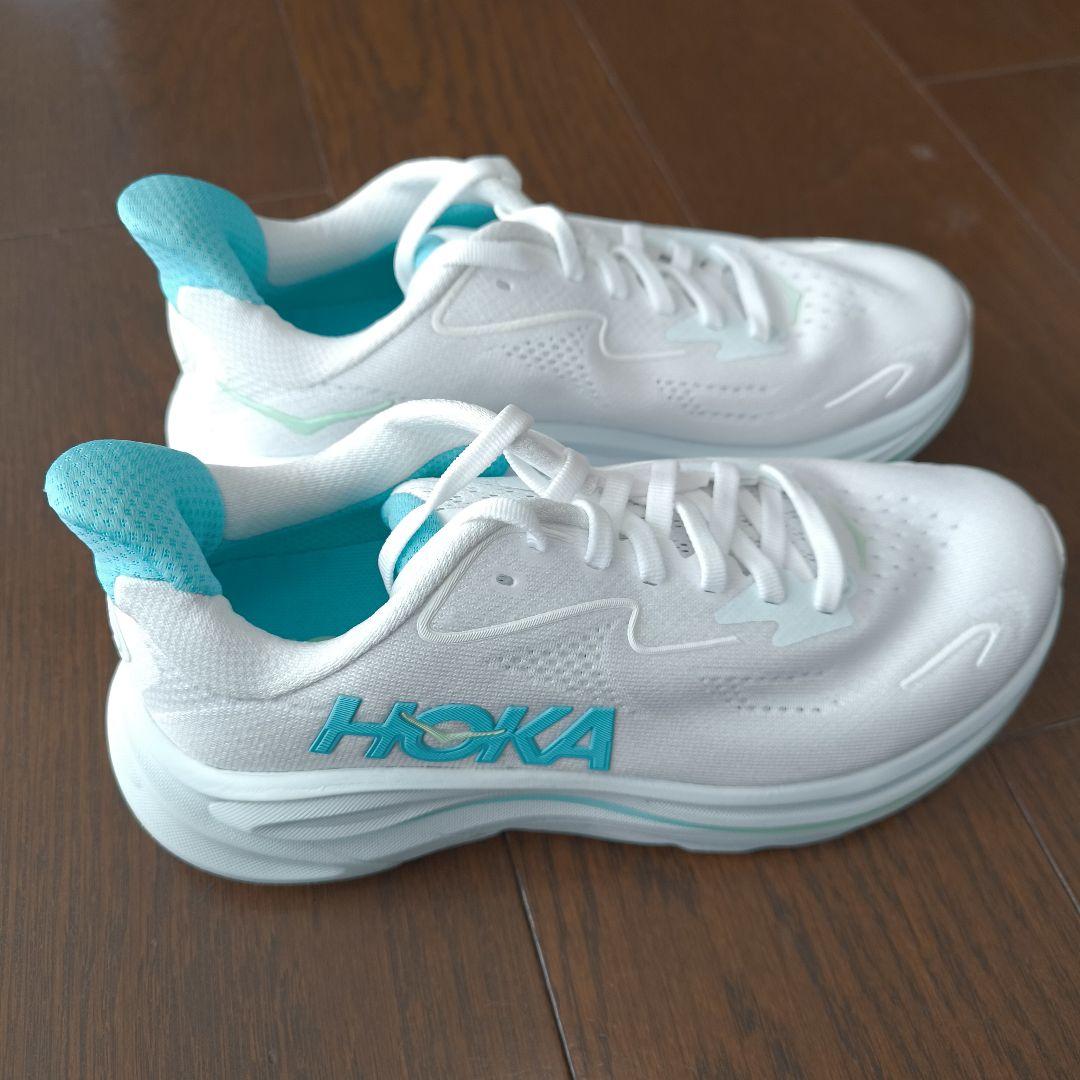 【新品未使用】HOKA ホカ CLIFTON 10 レディース 22.5cm