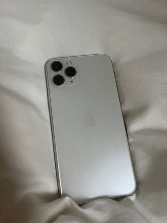iPhone 11pro シルバー 256 GB SIMフリー