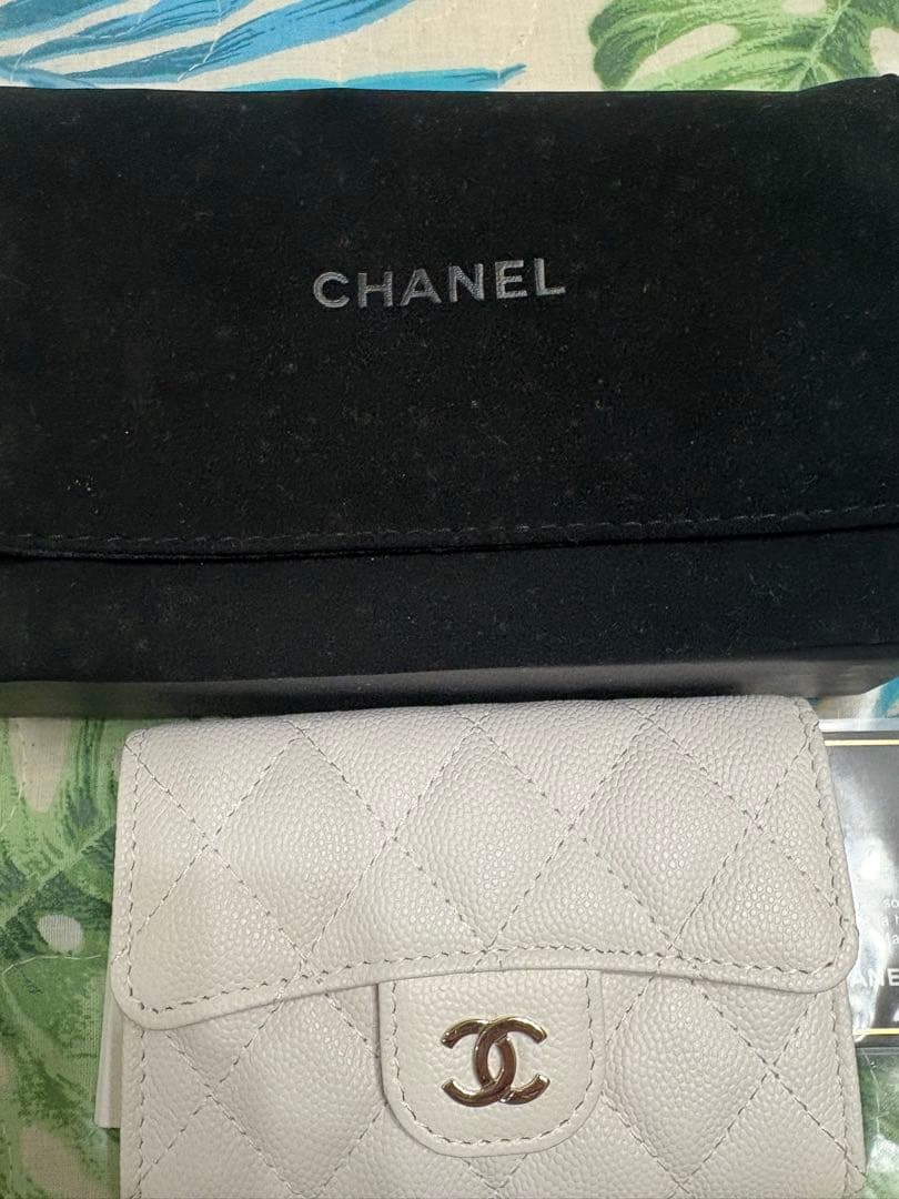 シャネル　小銭入れ　財布　カードケース