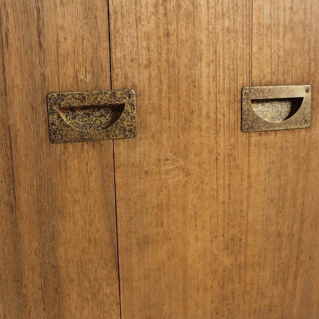 古い木製の引き出し5段　食器棚　キャビネット　古家具　古民家