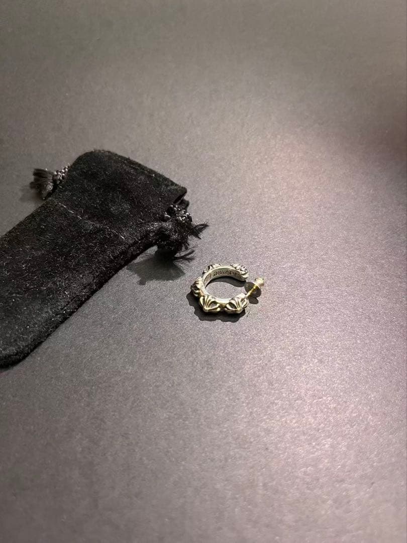 正規品Chrome Hearts SBTクロムハーツ クロスバンド フープピアス