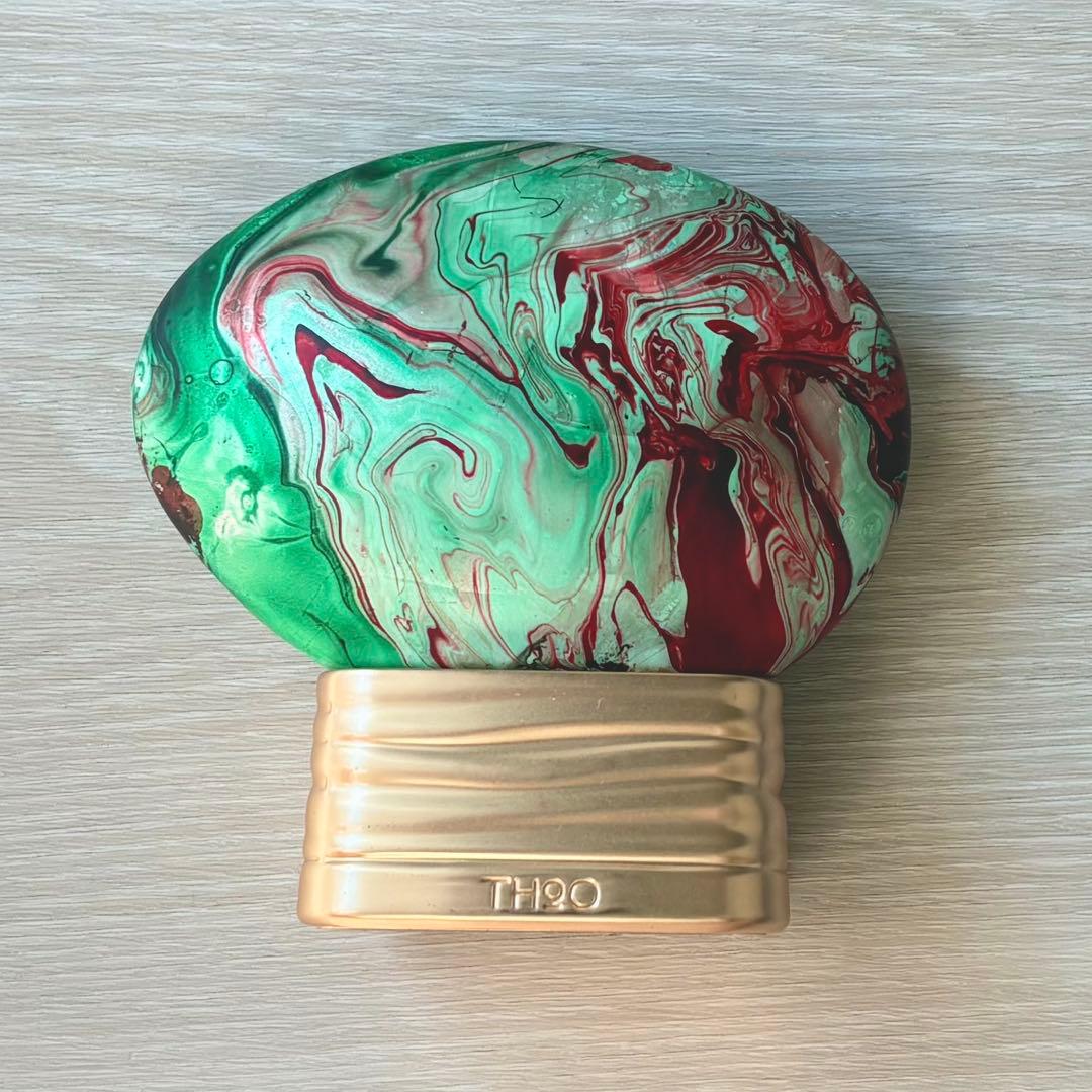 thoo 未来 リブインカラーズ