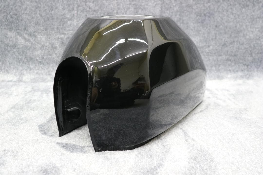 タンク エイプ 黒 コック付き/ ブラック 小型 汎用4ミニ 　新品