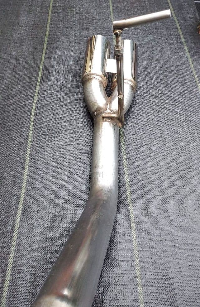 出口2本出しステンレスマフラー　○75系NA・ターボ共通4WD不可　送料込み価格