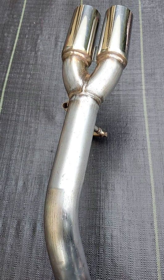 出口2本出しステンレスマフラー　○75系NA・ターボ共通4WD不可　送料込み価格