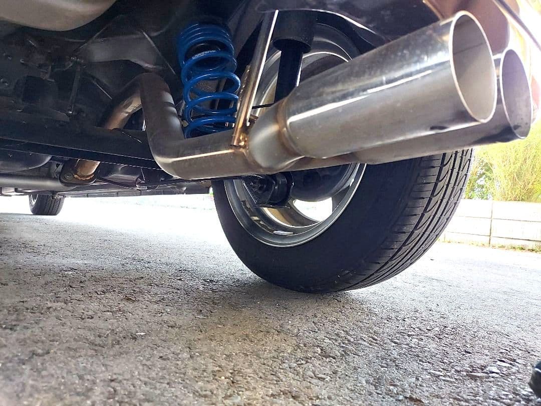 出口2本出しステンレスマフラー　○75系NA・ターボ共通4WD不可　送料込み価格