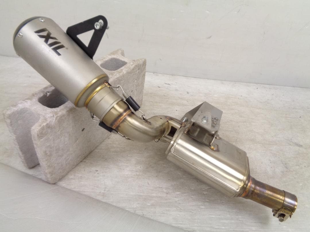 ハーレー X350 23-25 イクシル レースエクストリーム マフラー