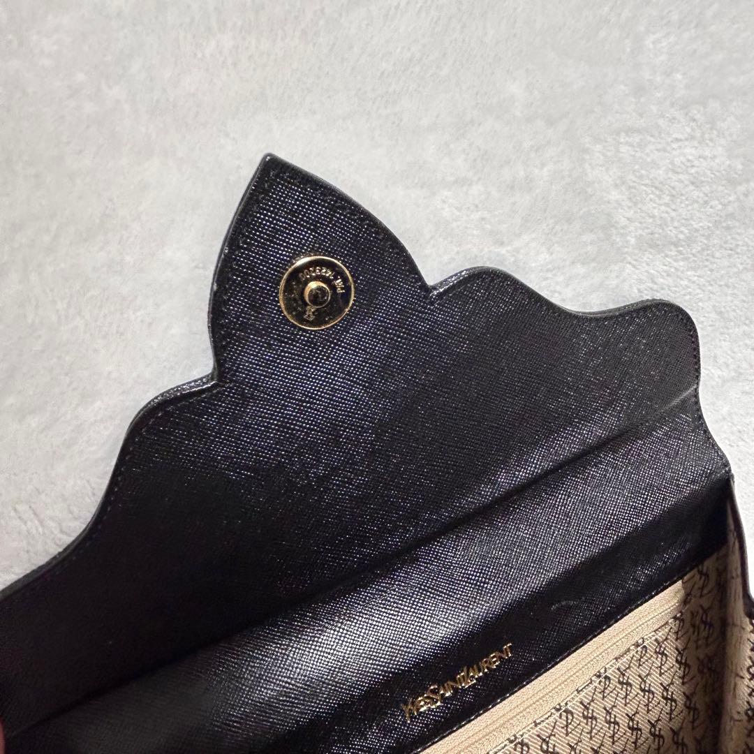 YSL イヴサンローラン 本革クラッチ 黒 保存袋付