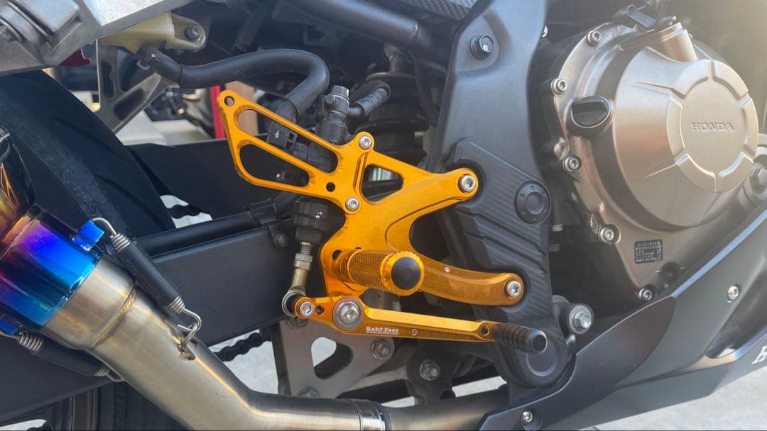 【るくしーさん専用】CBR400R フェンダーレスキット、バックステップ