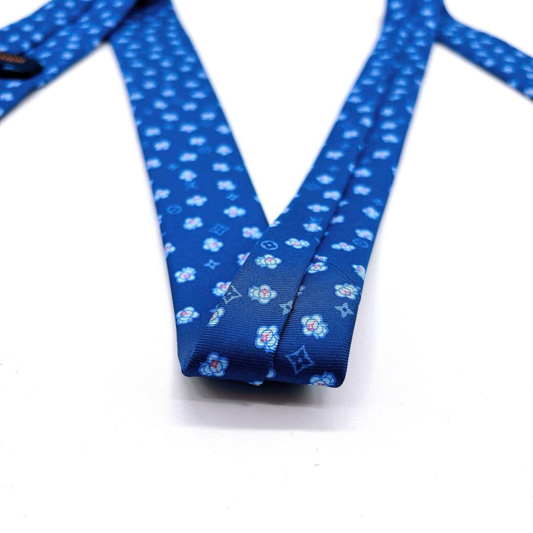 美品 LOUIS VUITTON 付属品付 ヴィヴィエンヌ ネクタイ ブルー