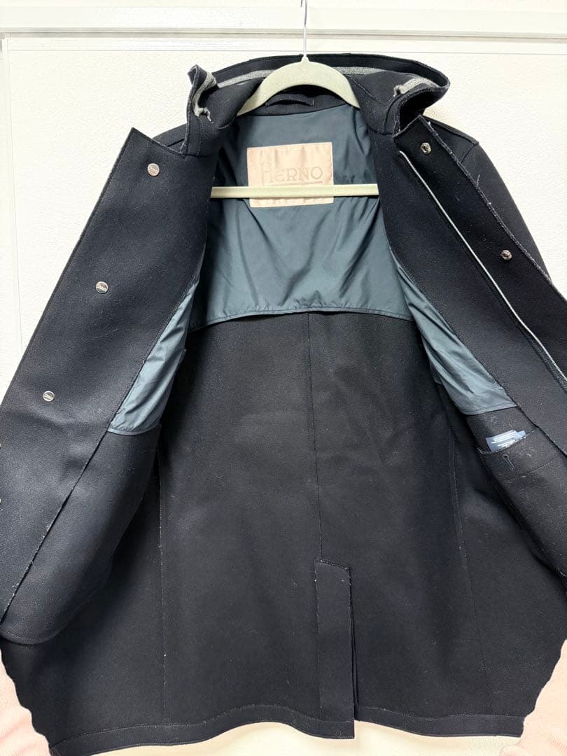 HERNO ヘルノResortウールフーデッド　コートサイズ50美品