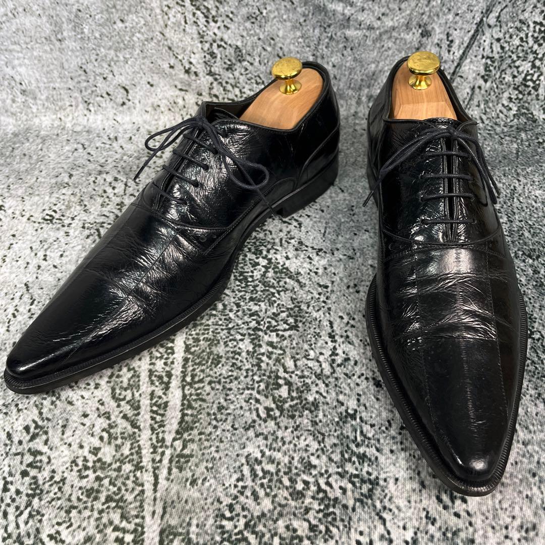 ドルチェアンドガッバーナ ドレスシューズ エンボス加工 ブラック