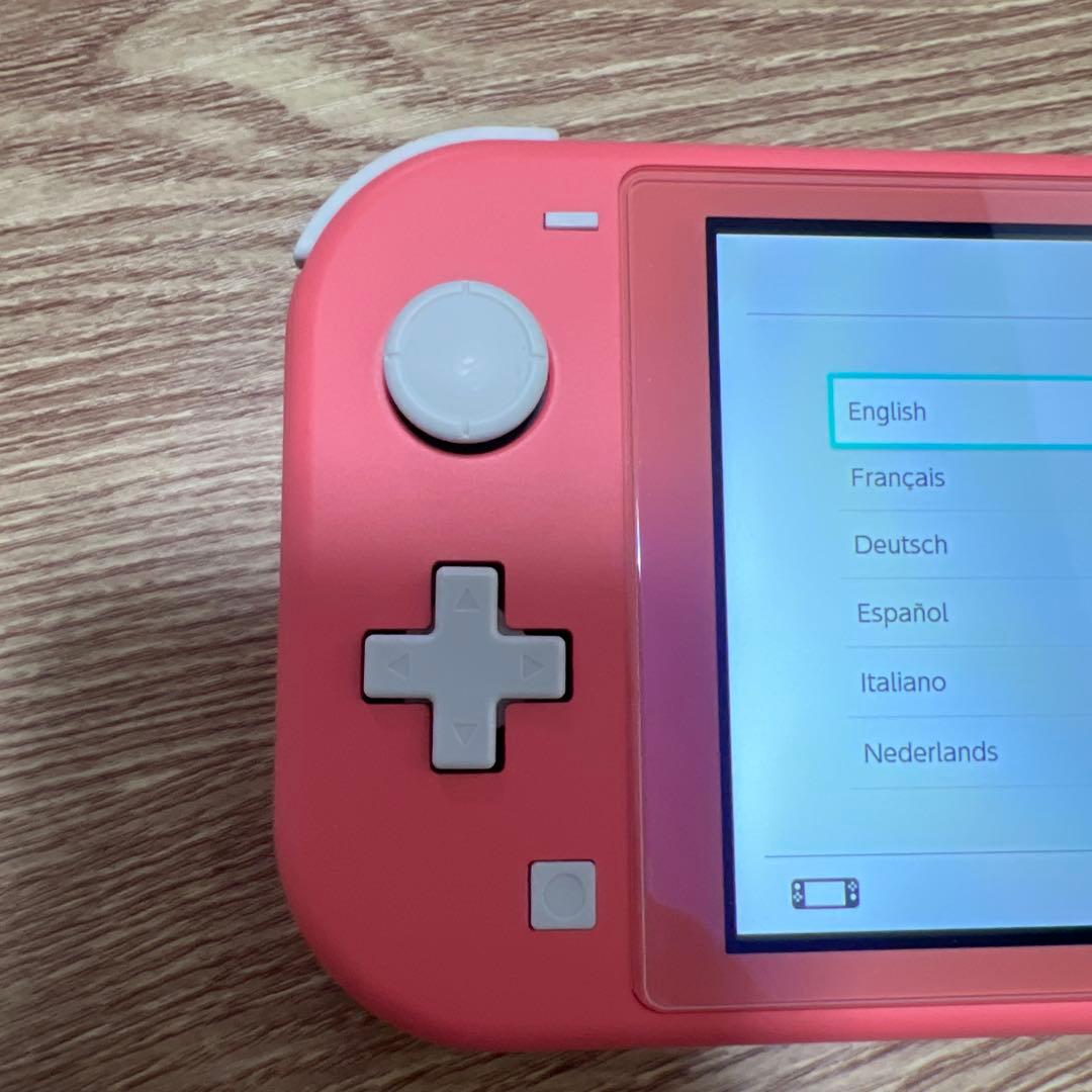 【美品】Nintendo Switch Lite コーラルピンク 本体