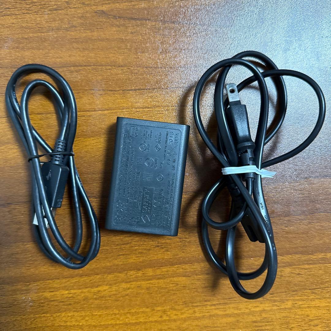 ［美品］SONY PlayStationVITA PCH-2000 ZA11