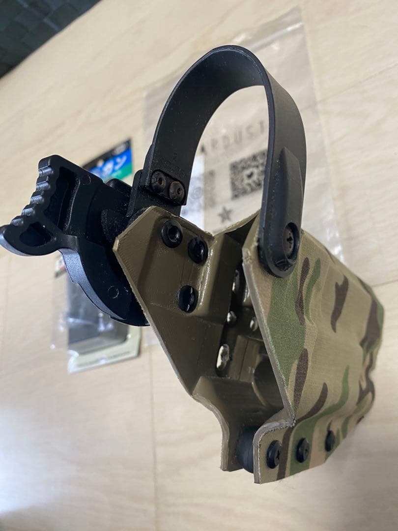 STARDUST-GEAR glock 用ホルスター　マルチカム