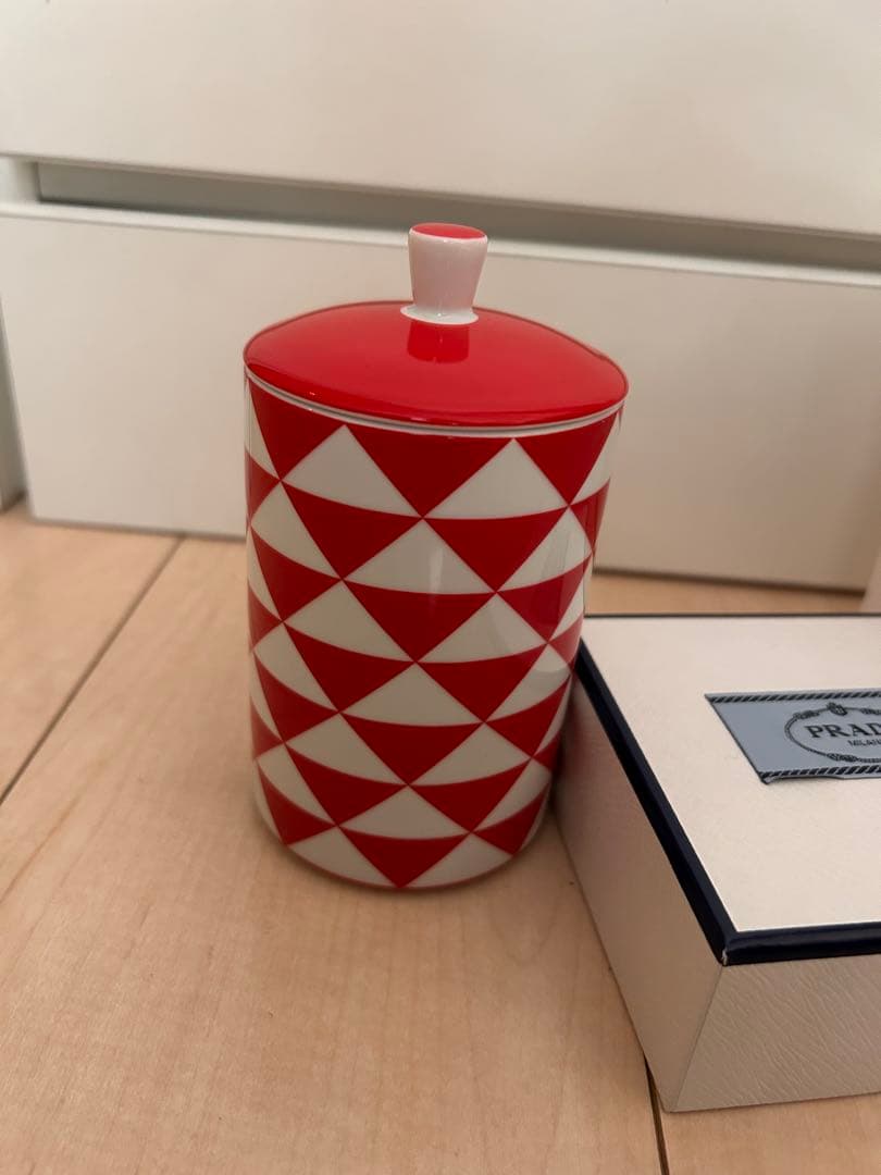 PRADA キャンドルホルダー 赤と白