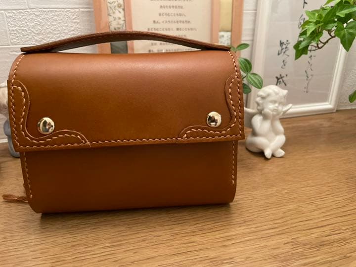 受注見本ハンドメイド本革聖書カバー／ブックカバー