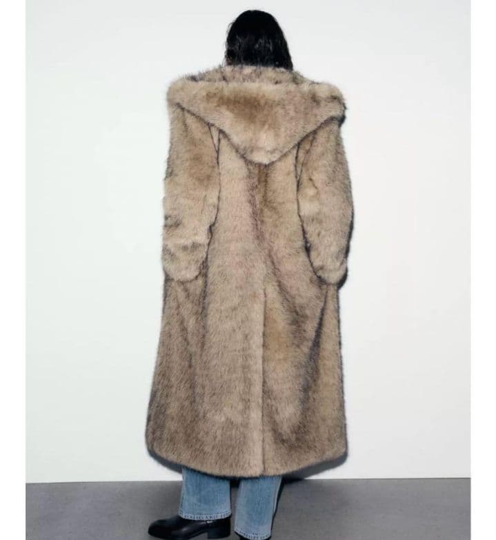 【タグ付美品】ZARA　エコファー ロングコート　フード付