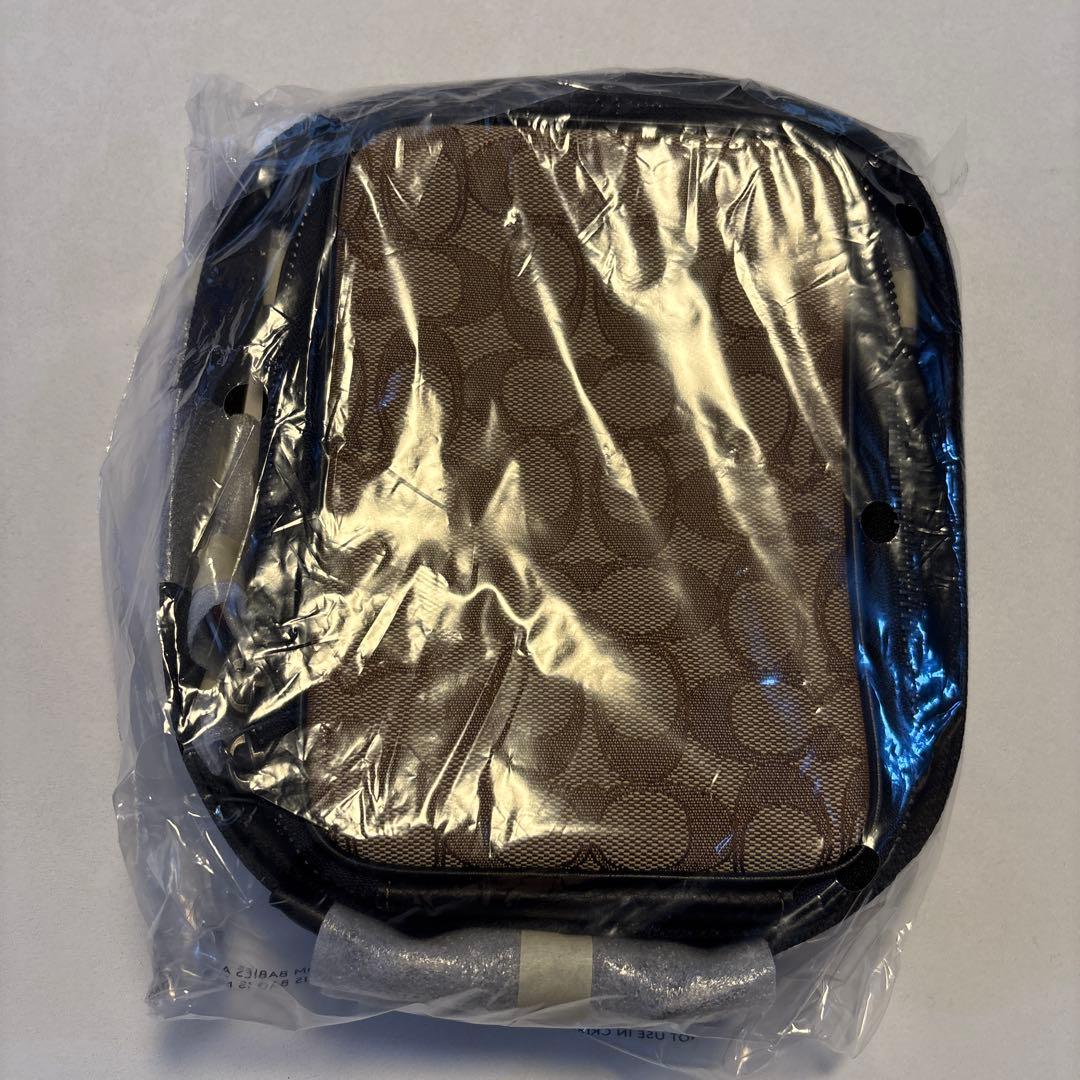 COACH ロゴ入り バッグ ベージュ/ブラック