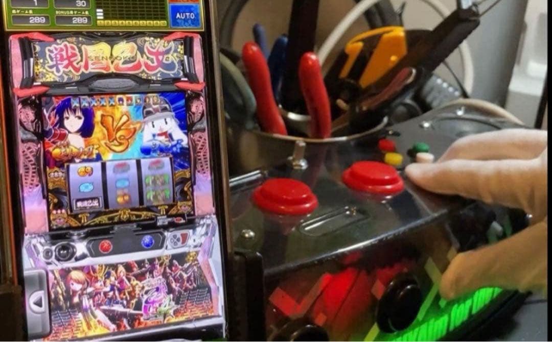 サミタ& iphoneアダプター付 専用レバーLEDスピーカー 目押し練習アプリ