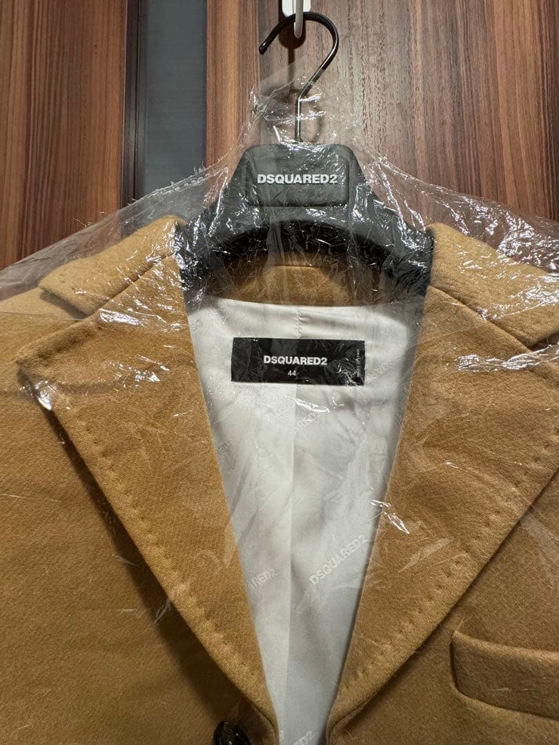 ■新品　DSQUARED2 シングルコート ベージュ 44