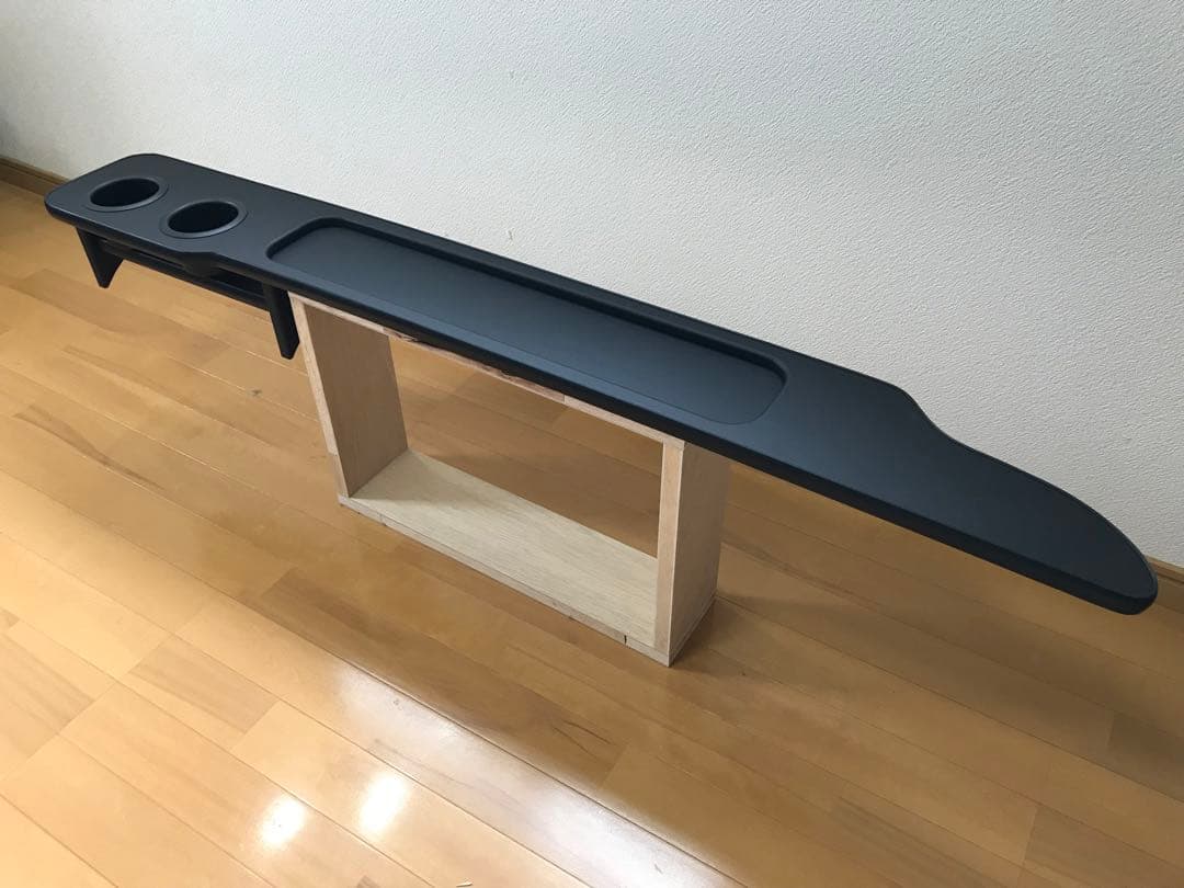 okkun　ハイエース　リアサイドテーブル