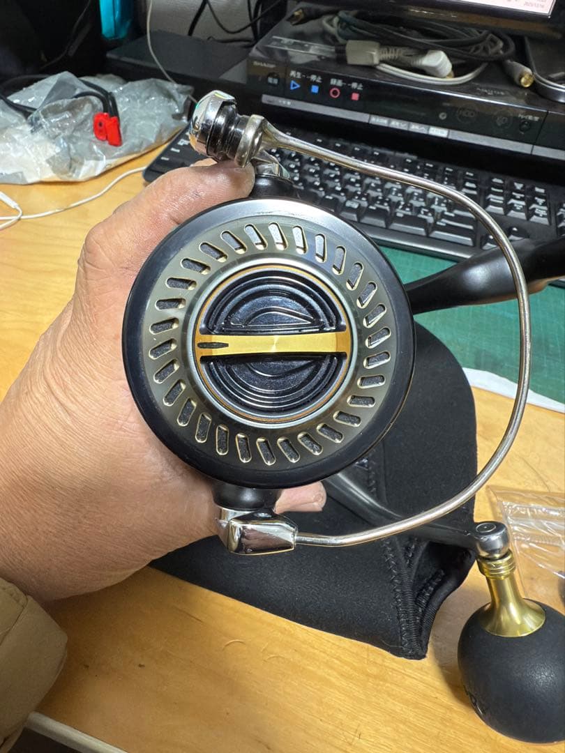 シマノ　13ステラSW18000HG　SOMスプール、ノブ付き!!