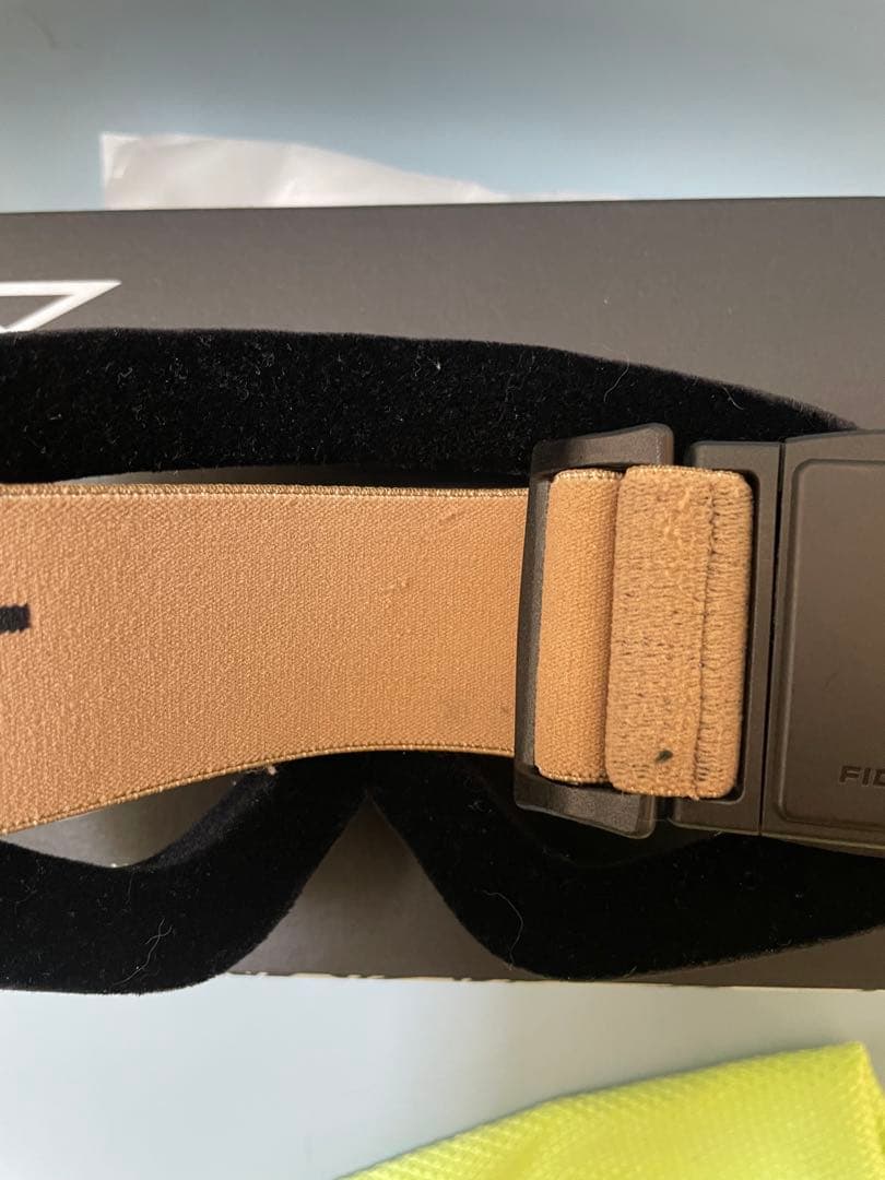 リボルト REVOLT SUPER LIGHT FRAME clear調光レンズ