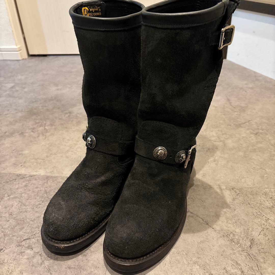 チペワブラックスエードエンジニアブーツ