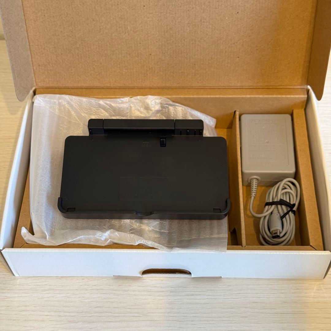 ニンテンドー3DS クリアブラック 箱付き 3-043