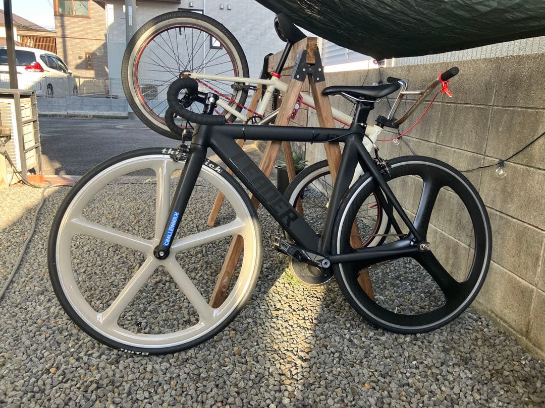 AEROSPOKE エアロスポーク フロント 700C ピスト バトンホイール