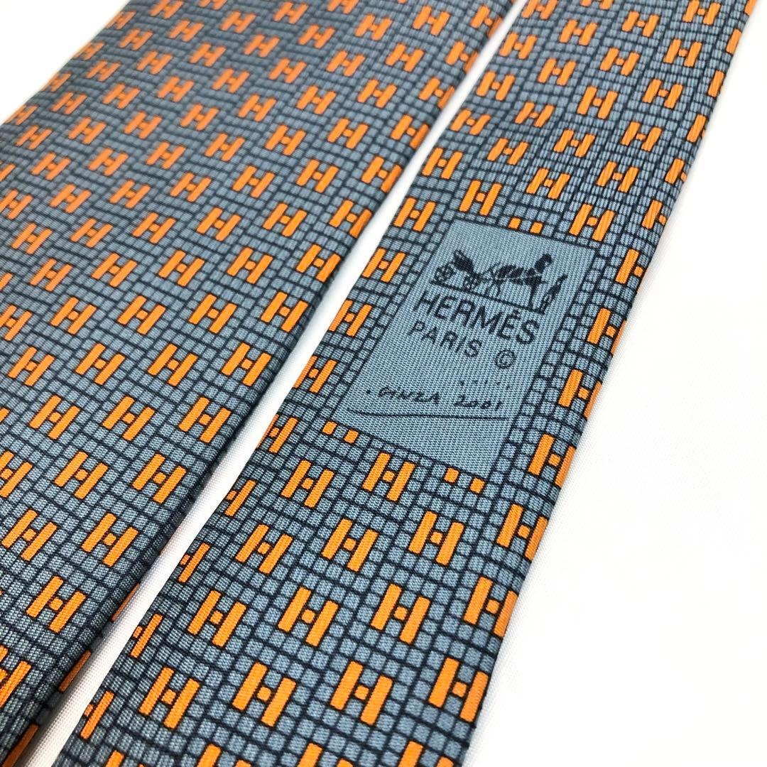 美品✨　HERMES エルメス　ネクタイ　グレー　オレンジ　H柄　シルク　箱付き
