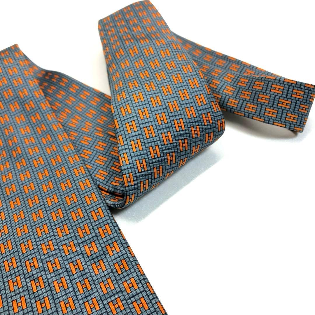 美品✨　HERMES エルメス　ネクタイ　グレー　オレンジ　H柄　シルク　箱付き