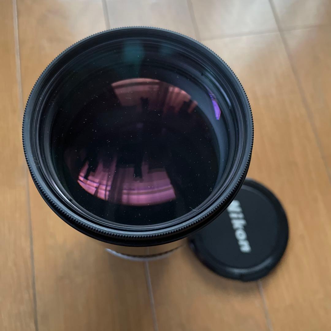 Nikon 180mmレンズ f/2.8