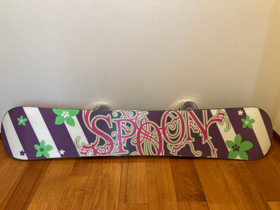 ピンク スノーボード バインディング付き