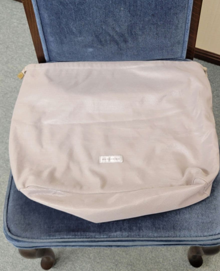 アンテプリマ　イントレッチオ　シルバー　ワイヤーバッグ